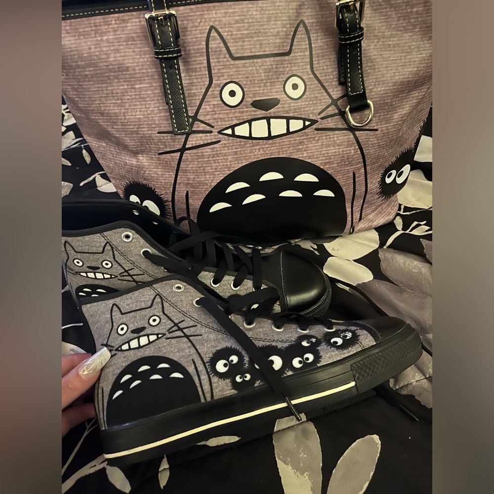 Totoro 💕is your Neighbor?